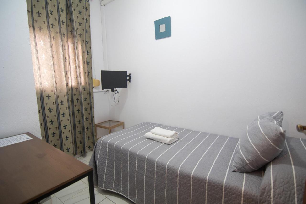Ochomin Hostel Сан-Мартин-дель-Тесорильо Экстерьер фото