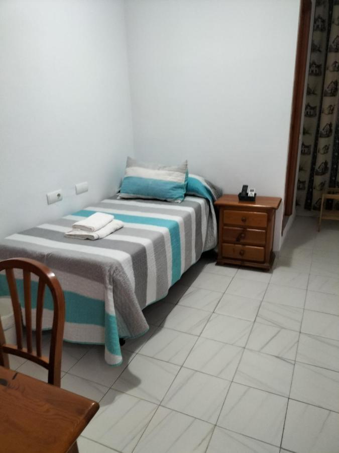 Ochomin Hostel Сан-Мартин-дель-Тесорильо Экстерьер фото