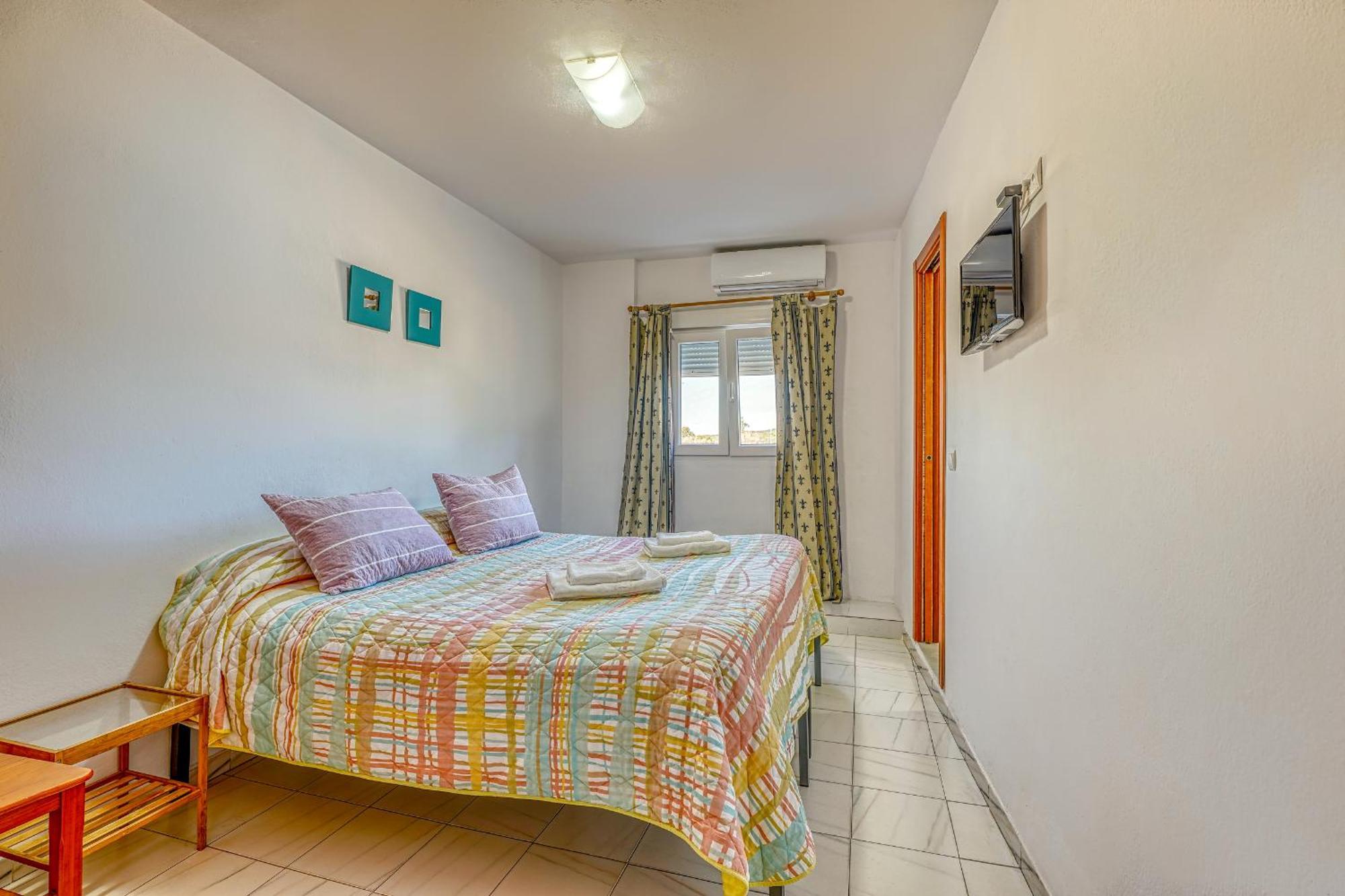 Ochomin Hostel Сан-Мартин-дель-Тесорильо Экстерьер фото