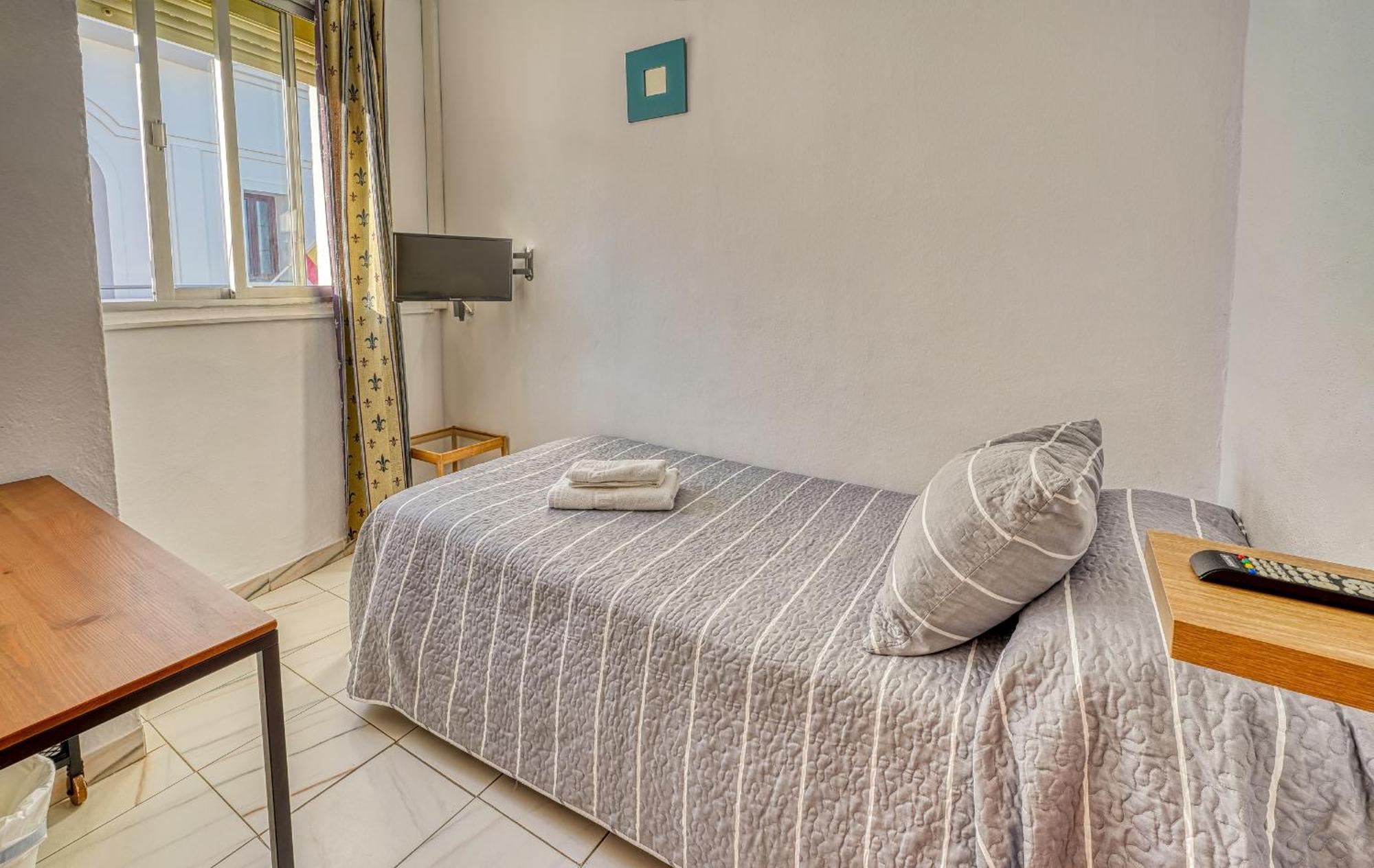 Ochomin Hostel Сан-Мартин-дель-Тесорильо Экстерьер фото
